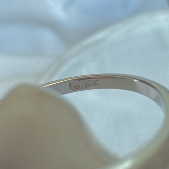 10KWG Fancy Cut Peridot Octagon Ring - Picture 6 of 9